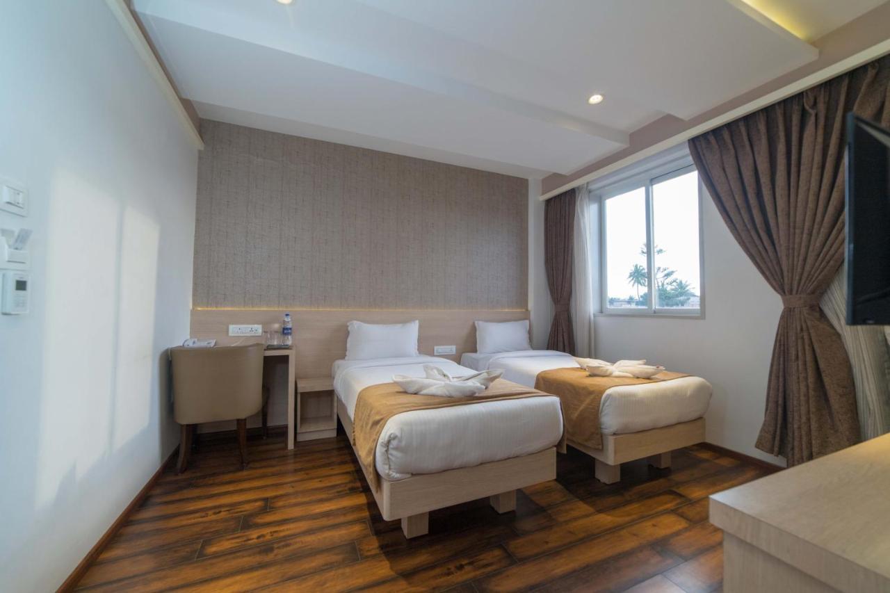 Zip By Spree Hotels Samudra Belgaum Exterior foto