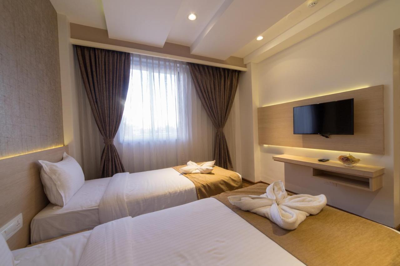 Zip By Spree Hotels Samudra Belgaum Exterior foto