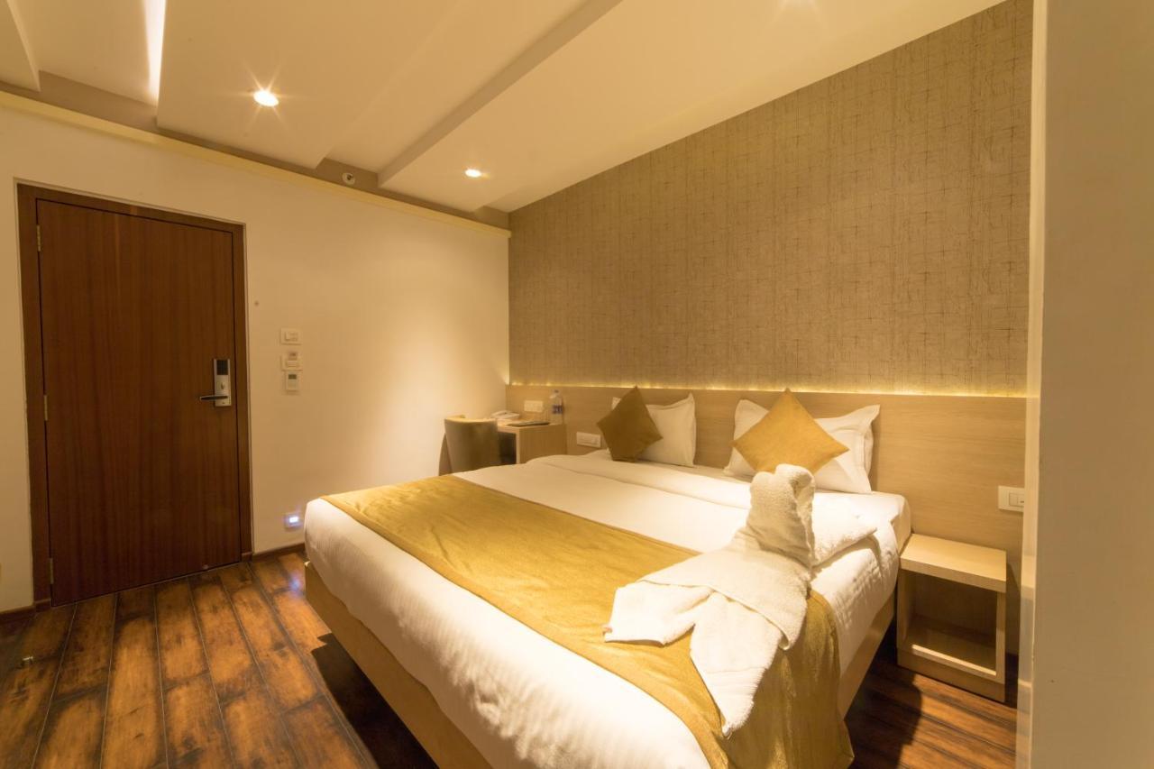 Zip By Spree Hotels Samudra Belgaum Exterior foto