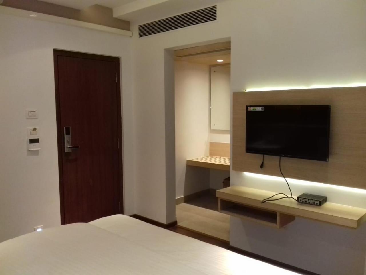 Zip By Spree Hotels Samudra Belgaum Exterior foto